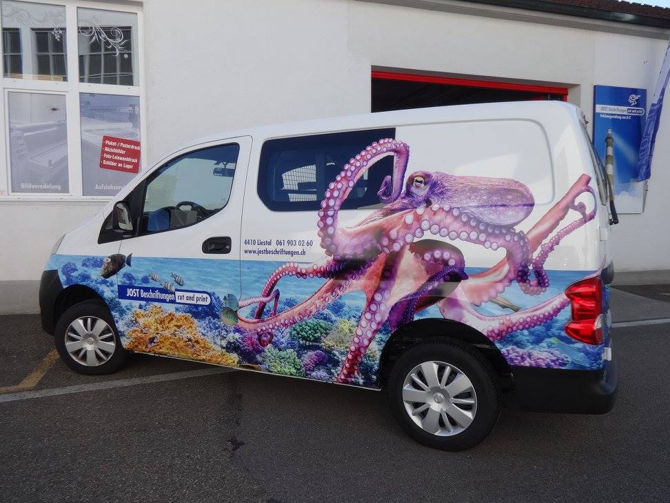 Fahrzeugbeschriftung die auffällt | JOST Beschriftungen Liestal