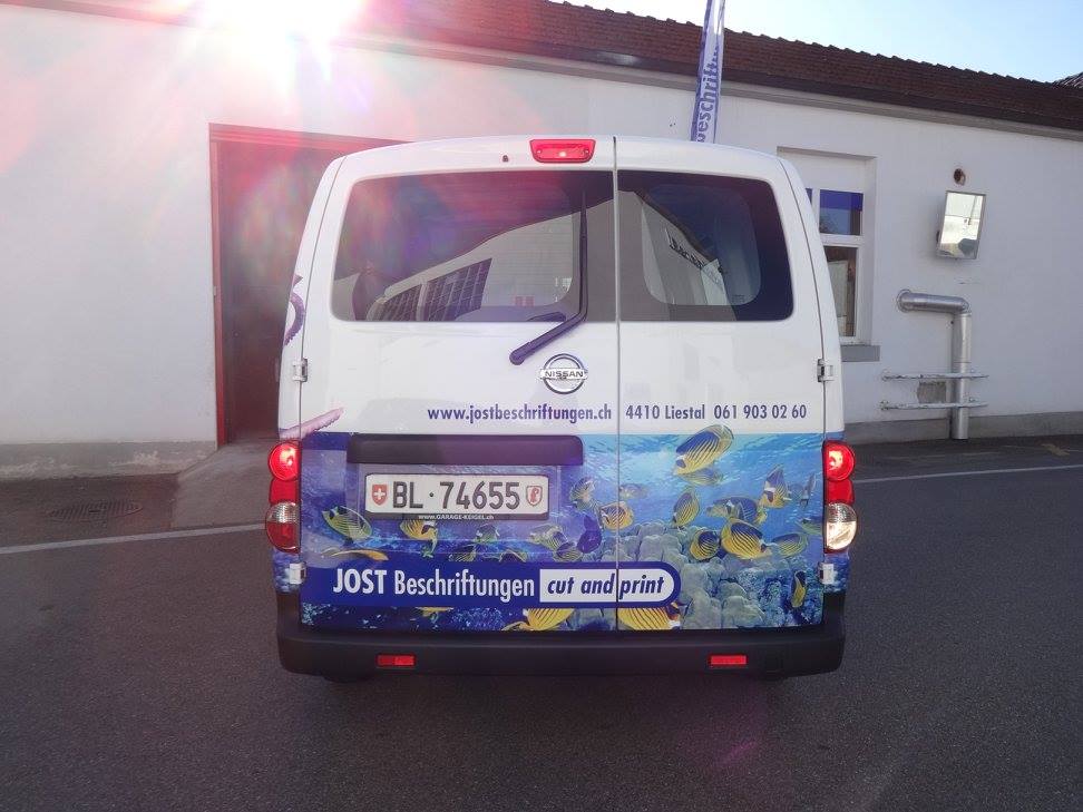 Fahrzeugbeschriftung die auffällt | JOST Beschriftungen Liestal