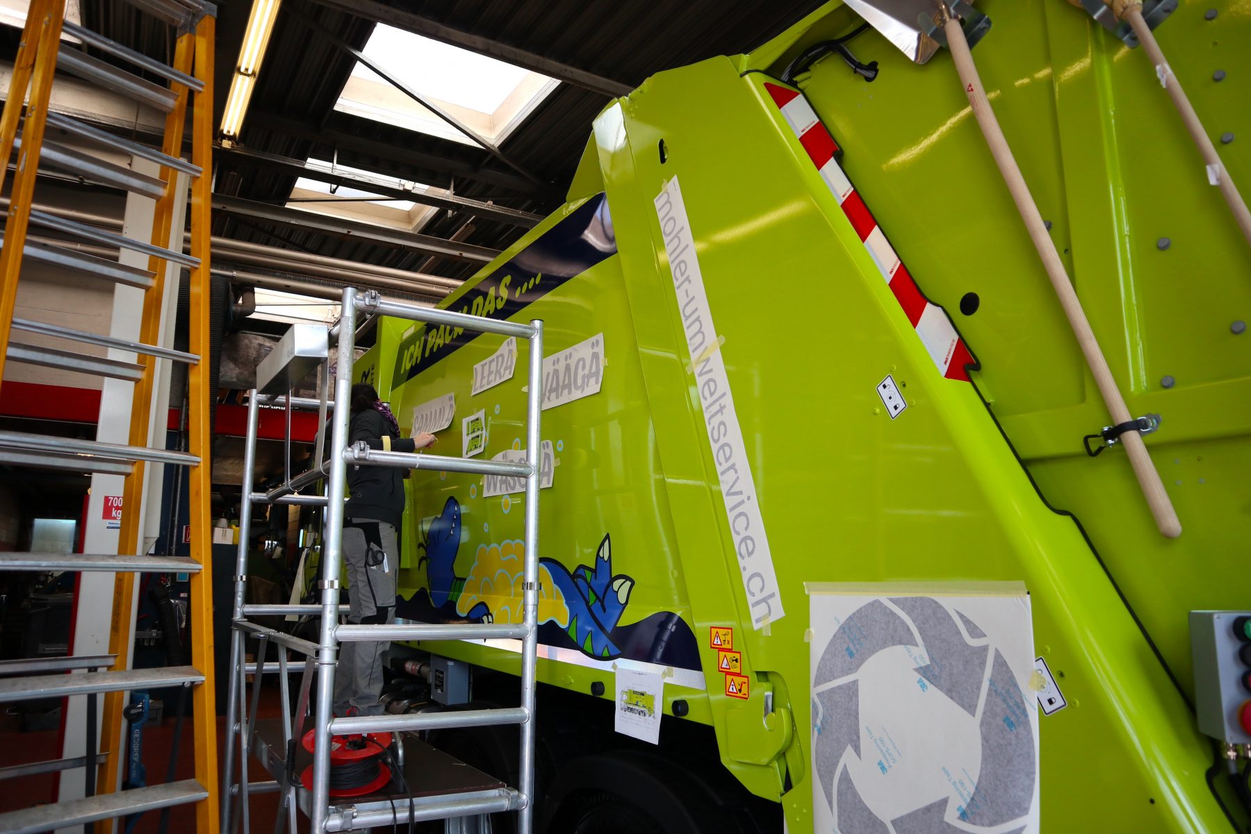 Der Volvo-Alleskönner | JOST Beschriftungen Liestal