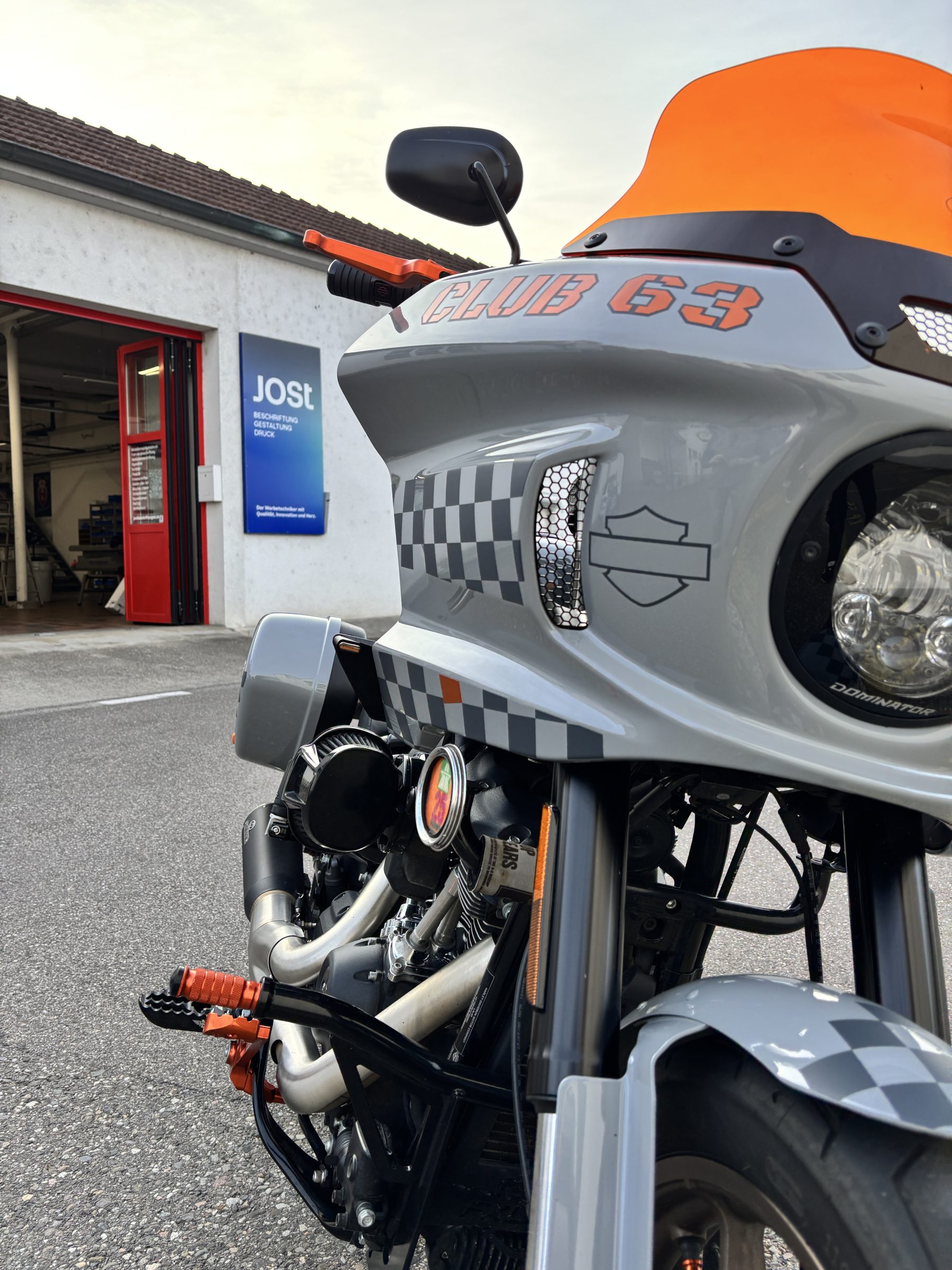 Personalisierte Harley Davidson – Ready für die Saison! | JOST Beschriftungen Liestal